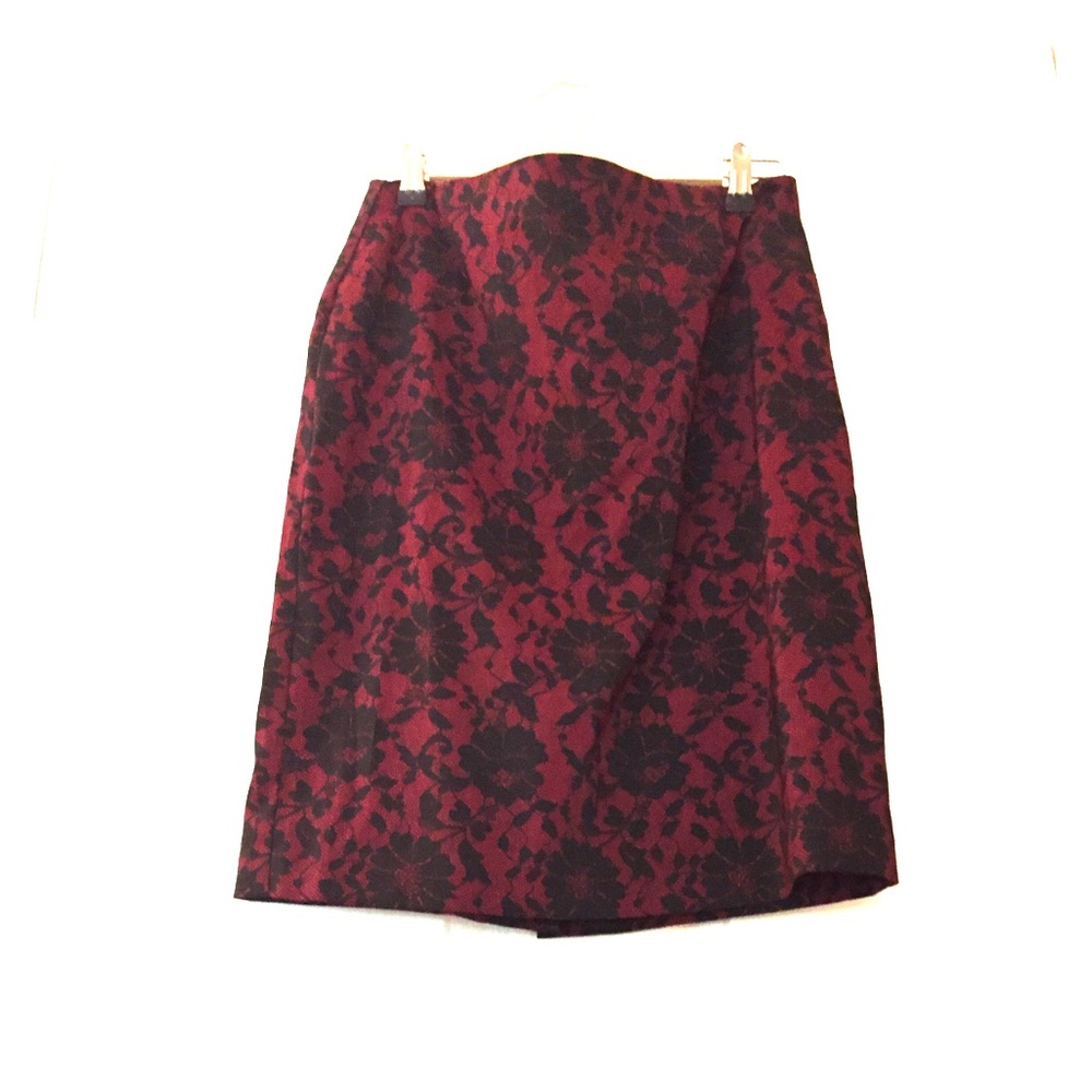 4 for $25 floral Express skirt